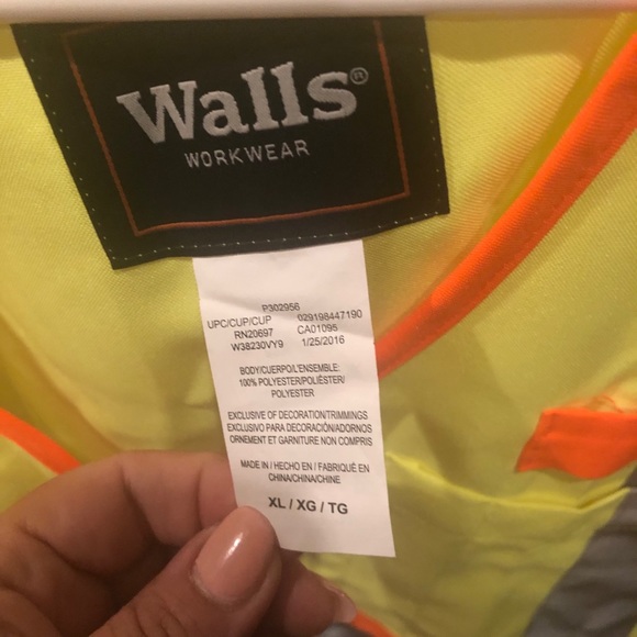 Reflection vest - Picture 3 of 3